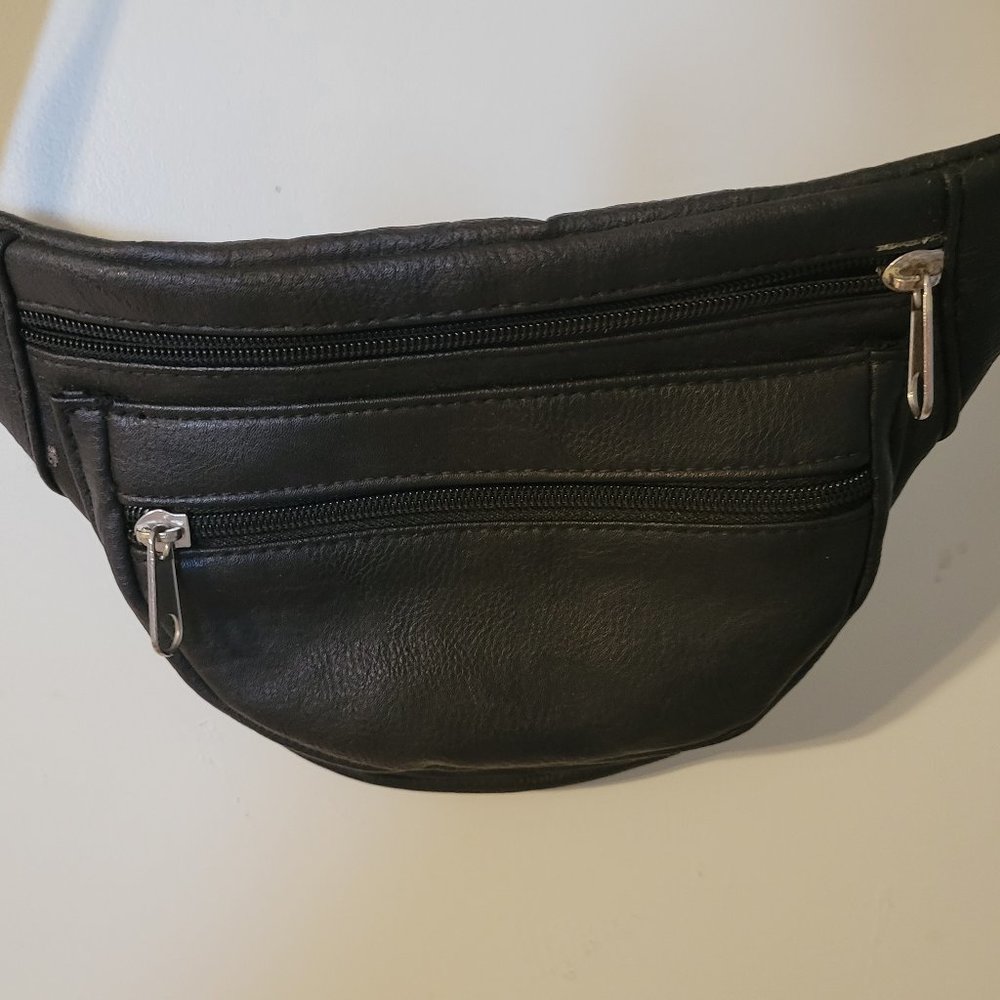 Small black fanny pack